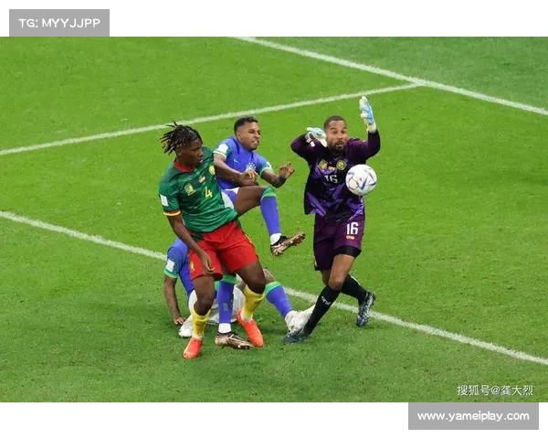 国际足联俱乐部世界杯克鲁塞罗签下阿根廷后卫